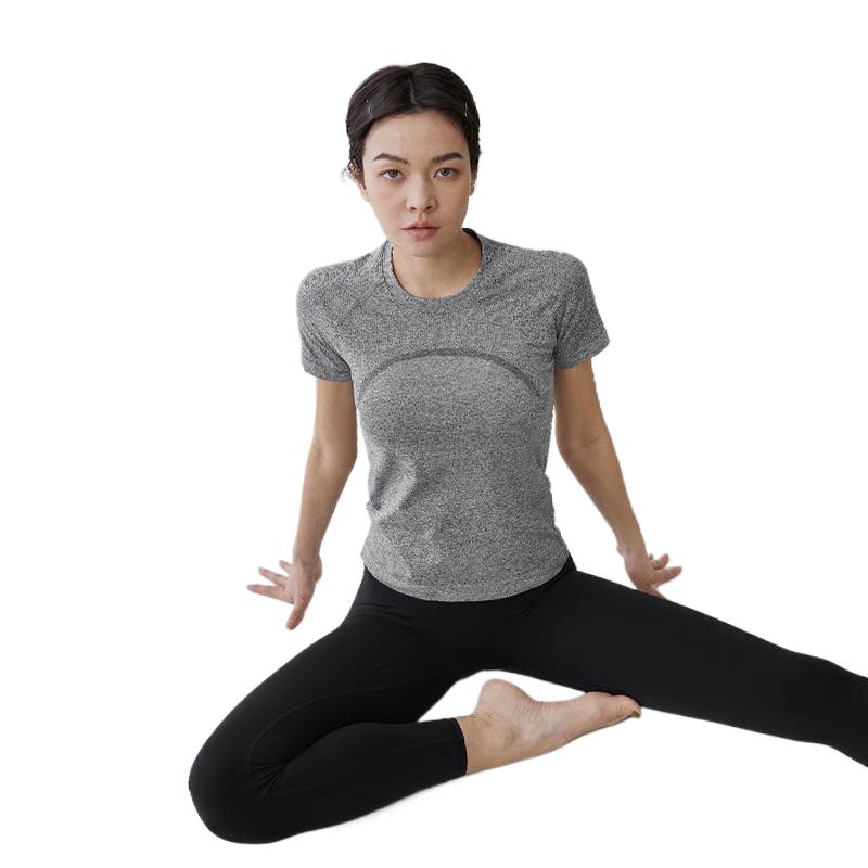 Gigt Women s Seamless Quick-Dry Sports T-Shirt XL