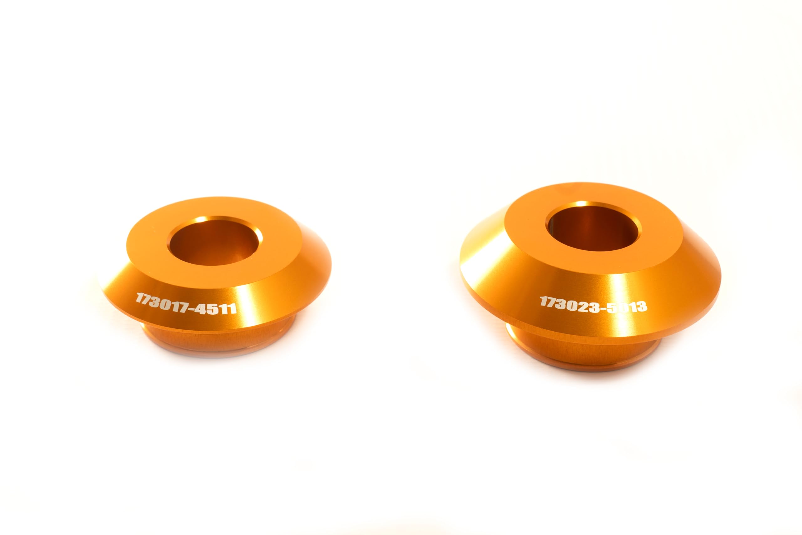 

TERAMOTO Performance Color Задний Левый Золотой для CBR250RR 2017-/2020- PC-H05-05