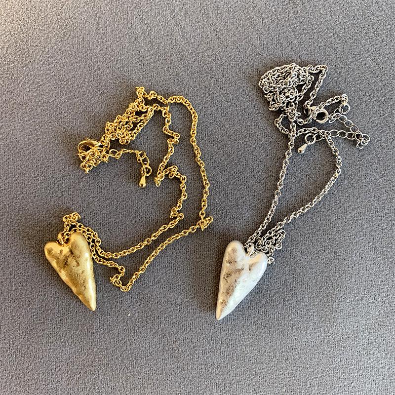 Brincos de Argola de Coração Prateados Retro Envelhecidos