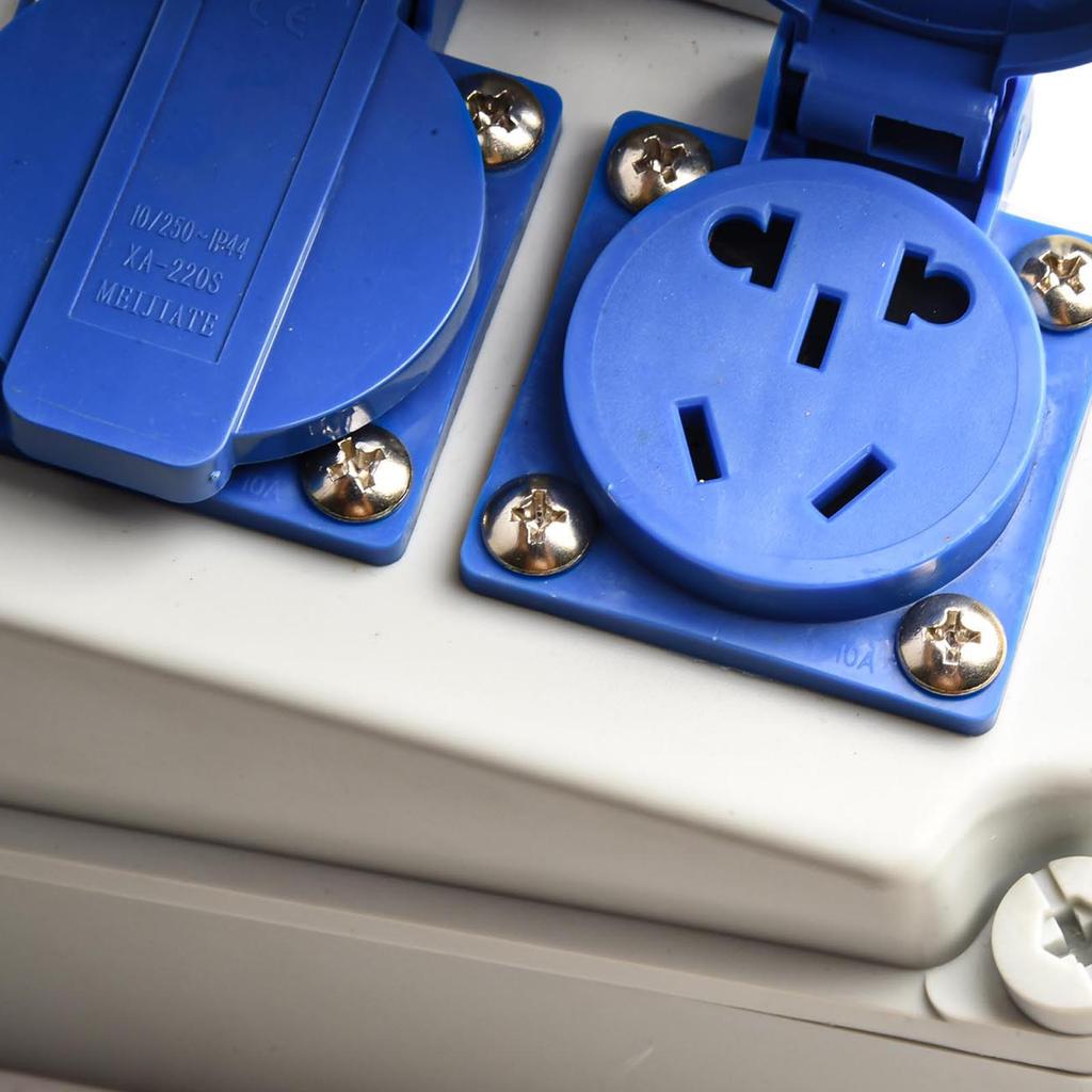 Outdoor Waterproof Distribution Box with Robust Design and Multiple Sockets for Construction Site Applications