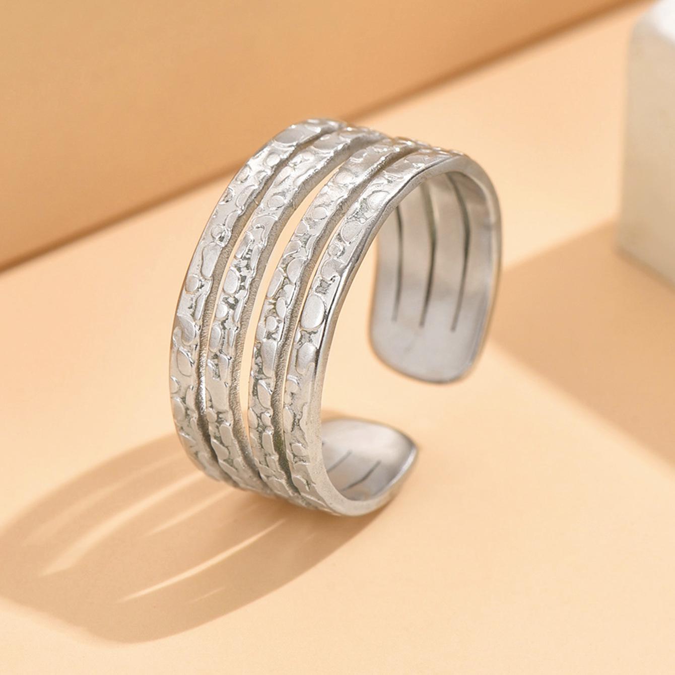European Striped Stainless Steel Adjustable Open Ring - Simple and Versatile Jewelry Piece