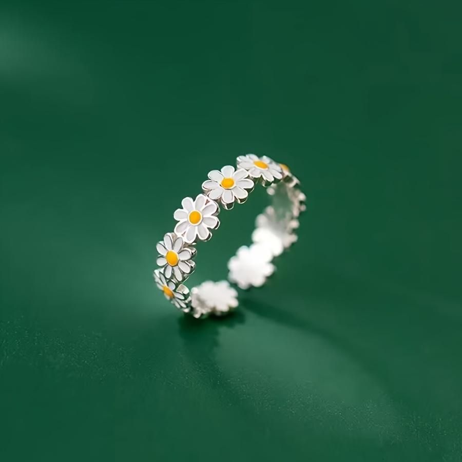 High-End Daisy Open Ring, Adjustable Flower Ring for Women – Simple & Elegant Daily Jewelry Ring