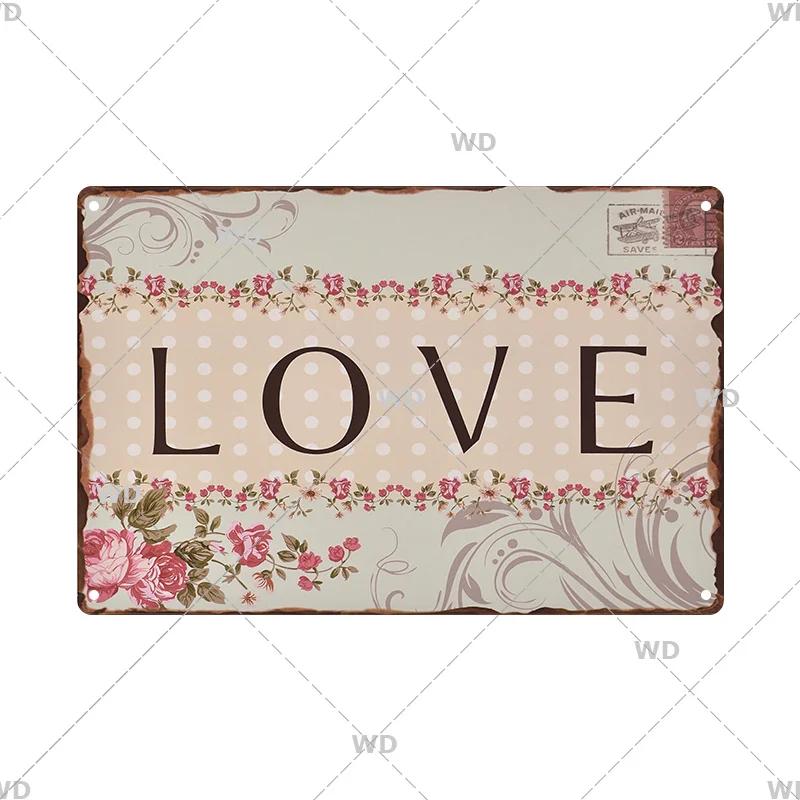 Retro Life Love Family Sentence Slogan Metal Tin Sign Vintage Metal Plaque Metal Wall Poster For Home Shop CoffeeWall Decor