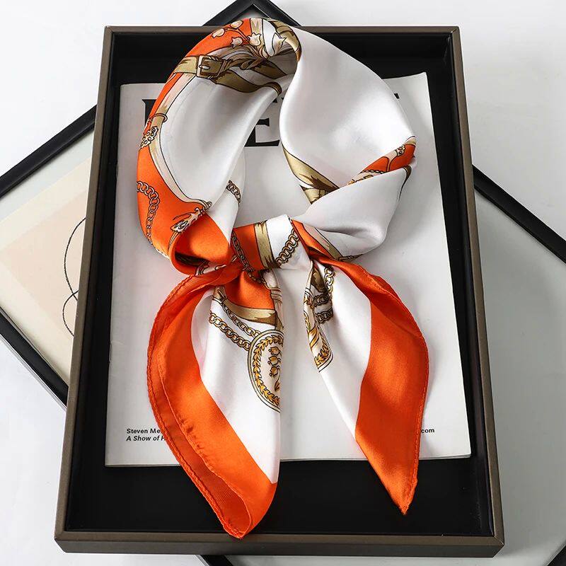 Luxury New Print Silk Scarf Women Versatile 70 Neckerchief Thin Retro Outdoor Scarf Bandana Square Scarf