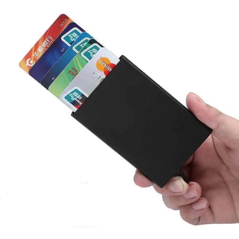 Automatický nerezový držák na kreditní karty Muži Slim Anti Protect Cestovní ID karty Držák na ID karty Ženy Peněženka RFID Kovové pouzdro Porte Carte