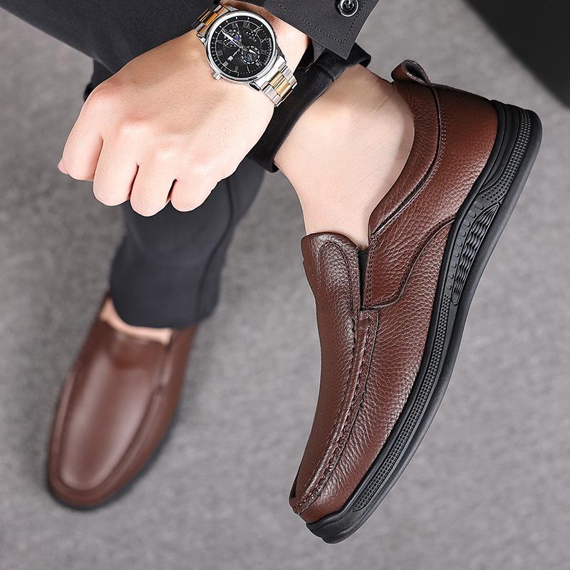 Men's Shoes 2025 Autumn Cowhide Casual Leather Shoes Men's One-pedal Lazy Foot Cover Soft-soled Dad Shoes