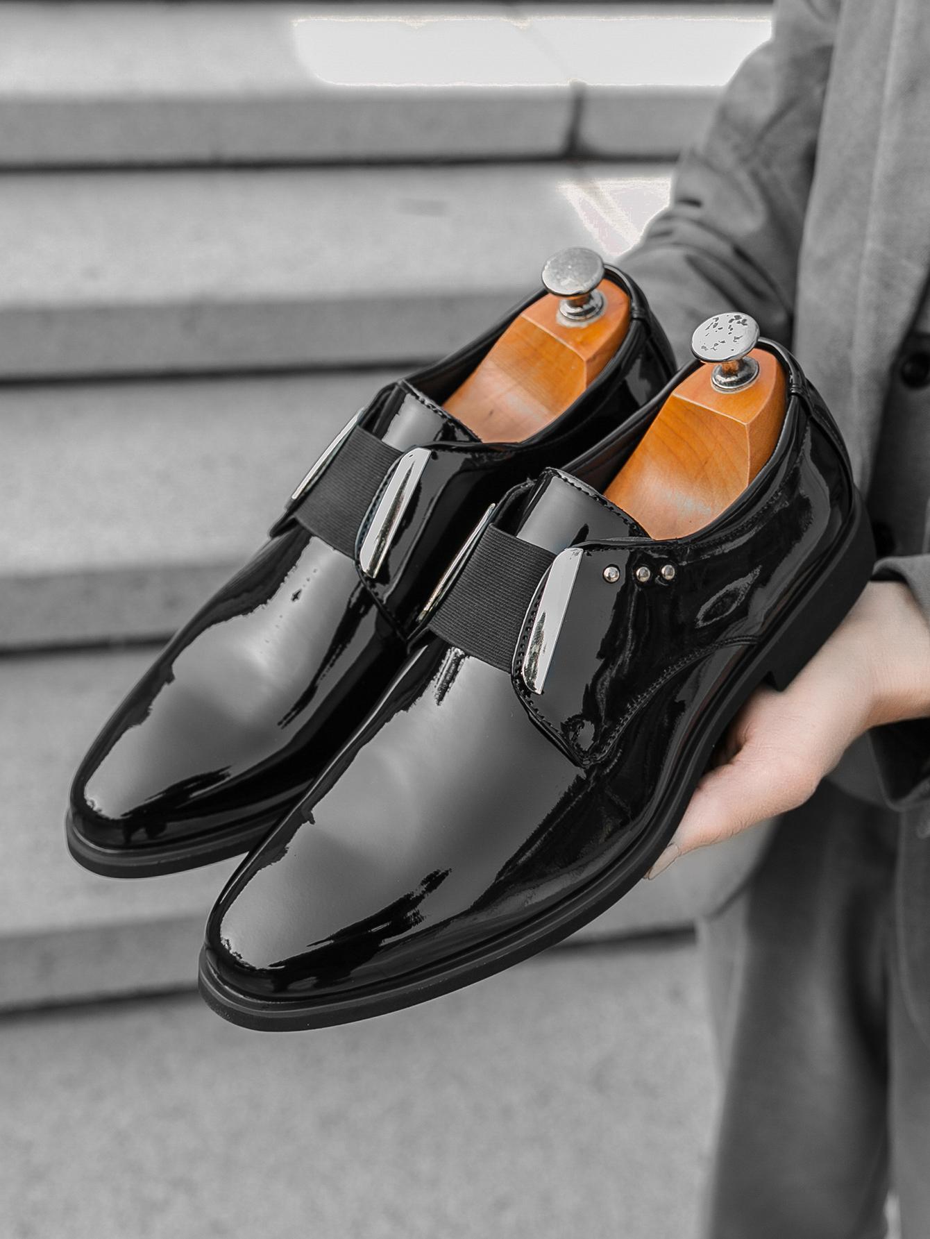 

Модная лаковая обувь для мужчин Формальная обувь 2025 Новые лоферы на платформе Мужские слипоны На все случаи жизни Свадебная обувь Мужские лоферы с острым носком 46 чёрный