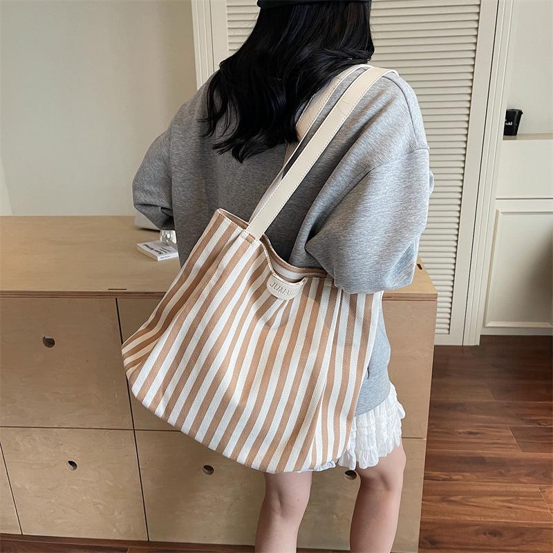 Retro Striped Canvas Tote: Fashionable Large-Capacity Single Shoulder Shopping Bag for Women