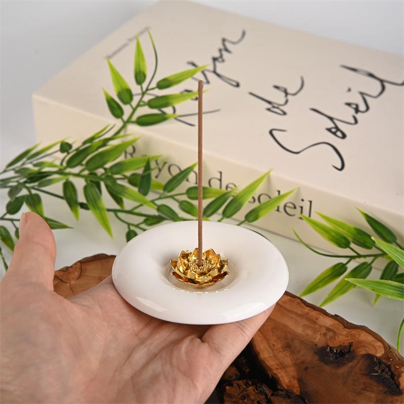 Ceramic White Lotus Alloy Incense Holder for Home Use - Suitable for Stick and Sandalwood Incense