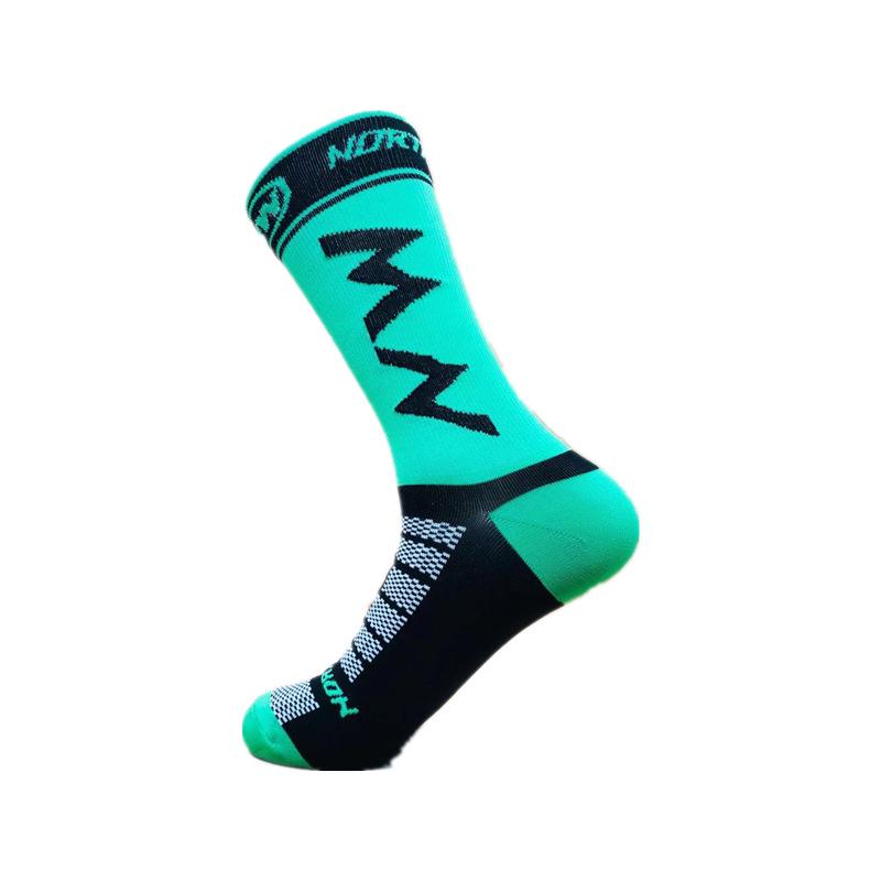 

NW Outdoor Compression Cycling & Sports Socks for Running & Mountaineering One Size темно-зелений колір