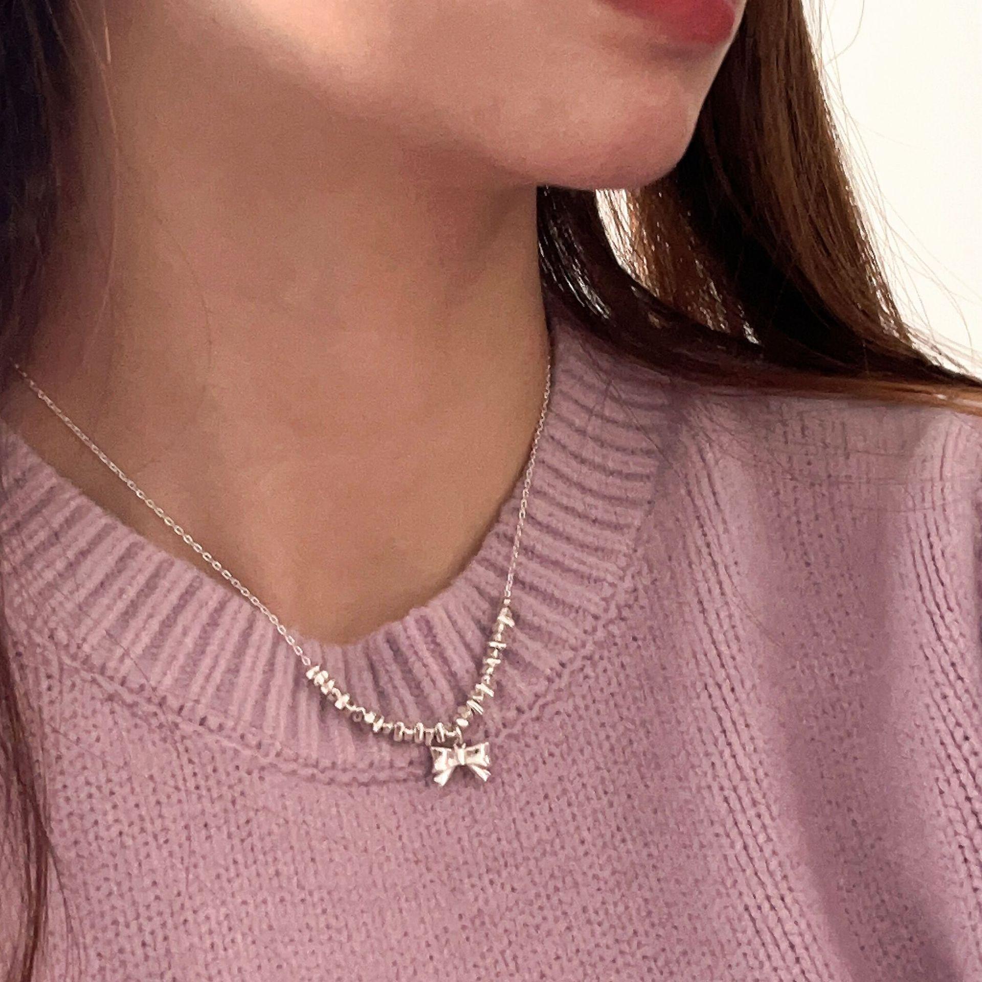 

Yinruitai Sterling Silver Bow Necklace - Simple Korean Style Clavicle Chain for Women Sterling Silver