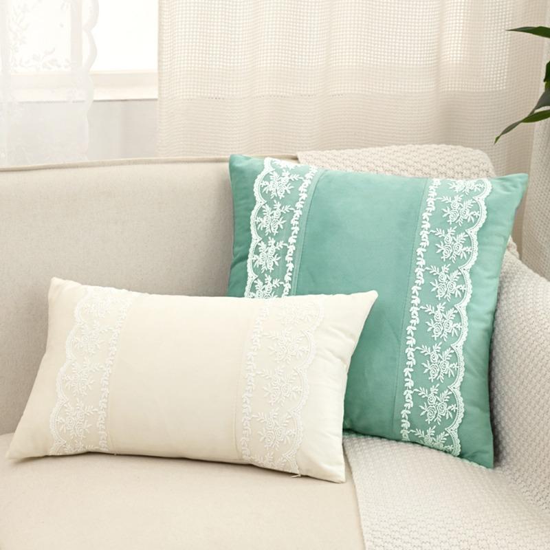 Premium Nordic Ins Style Dutch Velvet Pillowcase Deluxe Rose Lace Embroidered Cushion Cover Fresh Modern Home Decor Pillow Cover
