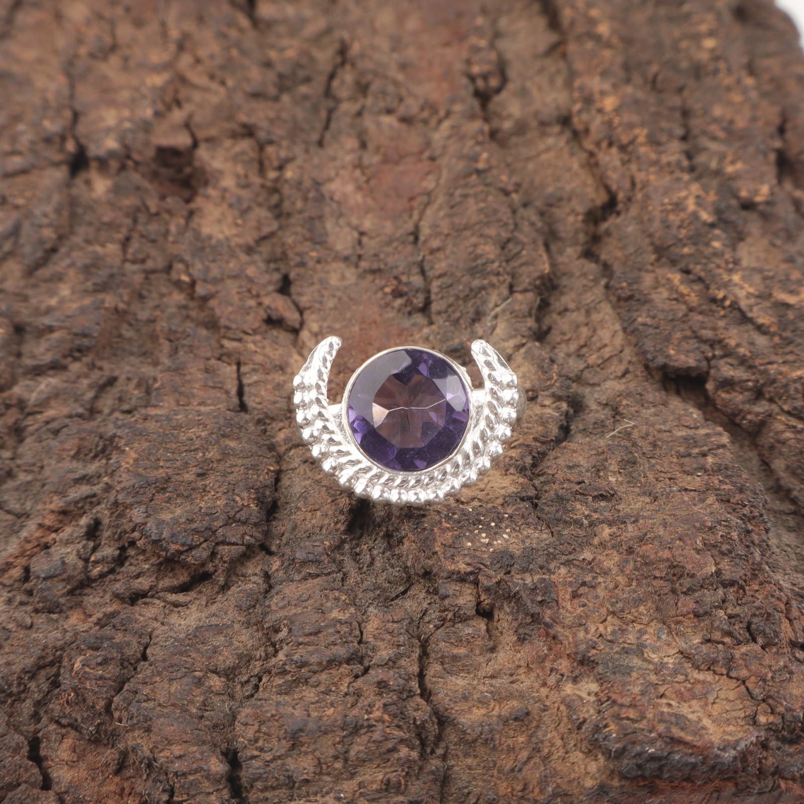 

Natural Iolite 925 Sterling Silver Cocktail Engagement Gift Friendship Day Ring RR-48-5 15