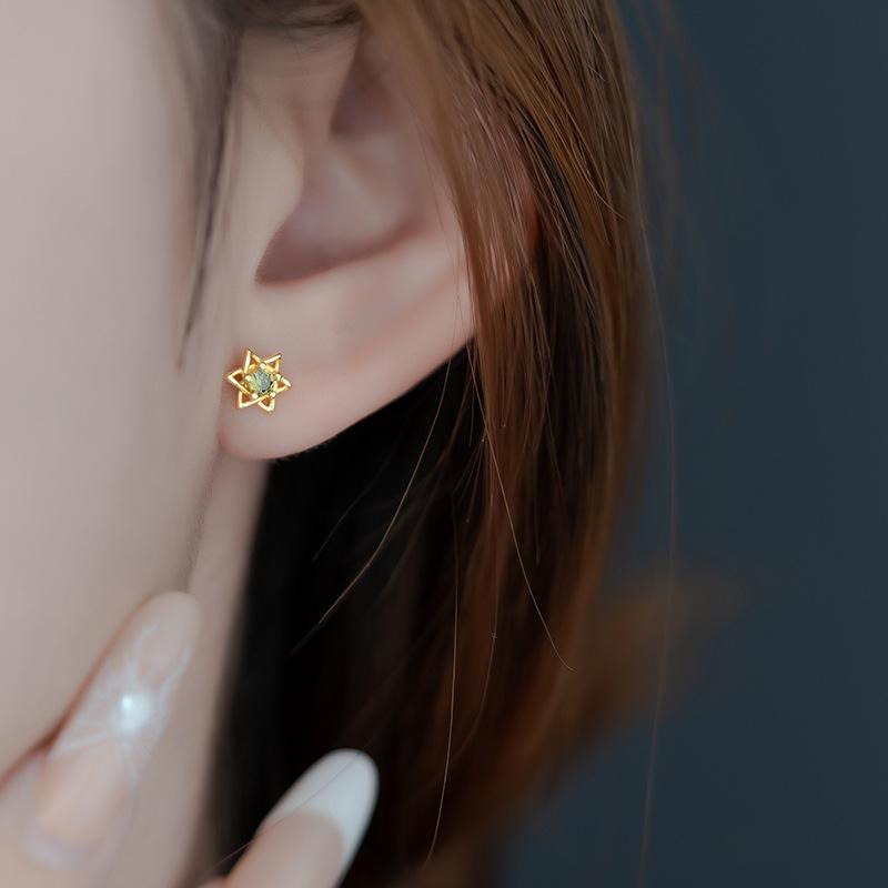 Mini Six-Pointed Star Earrings Simple Personality Small Zircon Star Earrings Student Daily Commute Earrings