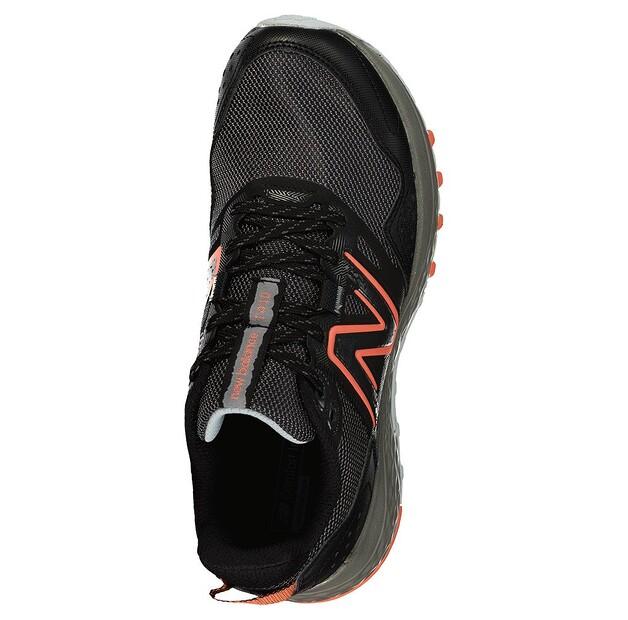 New Balance 410v8 Sneakers