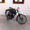 Metalowe Rowery Ozdoba na Biurko Kowalstwo Figurki Rowerów Miniaturowy Model Roweru Zabawka Dekoracje Domu Prezent na Parapetówkę