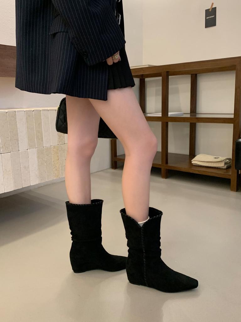 2025 Herbst und Winter neue nomadische innen erhöhende Wildlederstiefel Westernstiefel mittelhohe Stiefel können durch zwei Stiefel gefaltet werden