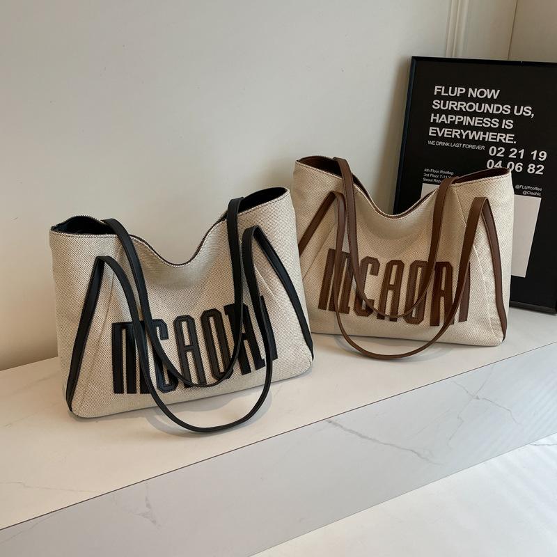 2025 Autumn New Versatile Tote Bag Trendy Simple Letter Bag Large Capacity Commuter Shoulder Messenger Bag