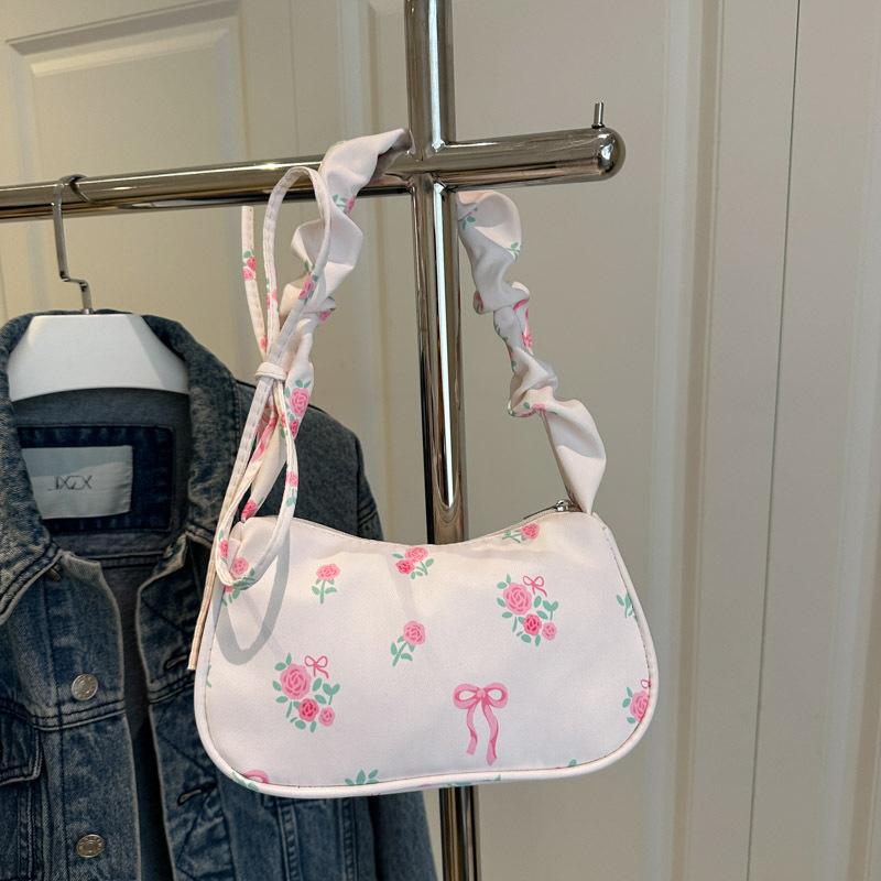 Beautiful and fresh, popular in summer, lightweight design, niche portable pleated handbag, floral shoulder underarm bag for women