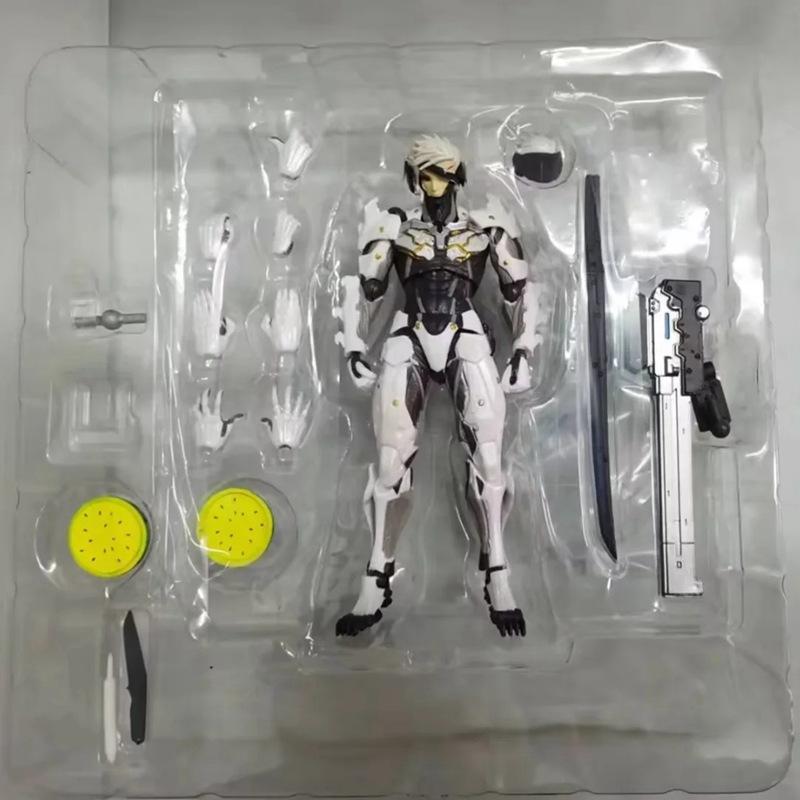 Metal Gear Rising: Revengeance Raiden Articulated Action Figures PVC brinquedos Toys