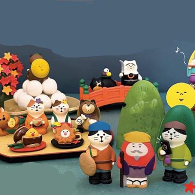 Japanese ZAKKA Edible Toys & Trendy Mid-Autumn Figurines: Cat Festival Gifts & Resin Decor