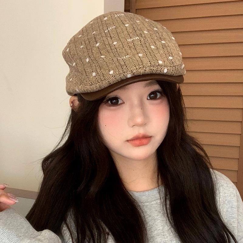 

Корейская литературная ретро кепка с полосками, осенне-зимняя повседневная бейсболка, которую носят задом наперед, модный и универсальный берет, подчеркивающий маленькое лицо average size
