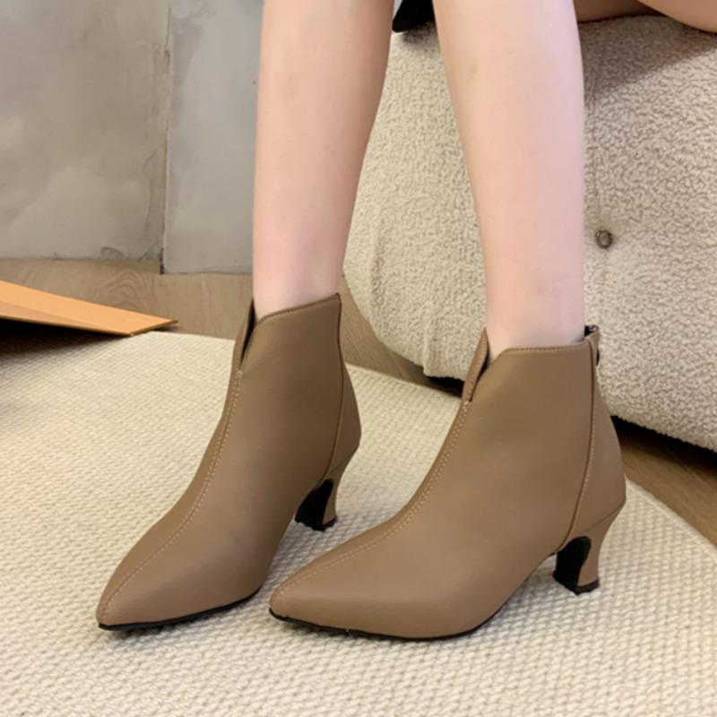 Women Luxury Pointed Toe Ankle Boots Fad Mid Heels Suede Shoes Winter Leather Shoes 2025 Trend Office Shoes Chelsea Botas Mujer