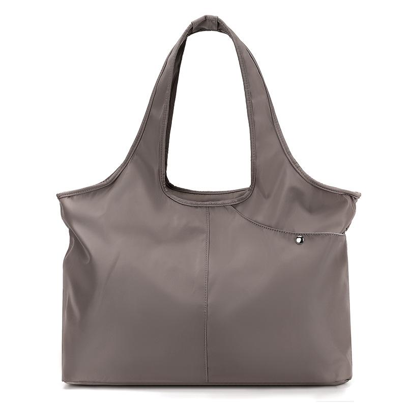 

Женская сумка Оксфордская ткань Большая сумка Новая Легкая Водонепроницаемая Нейлоновая сумка Досуг Путешествия Сумка на плечо Ручная сумка 42*13*28cm