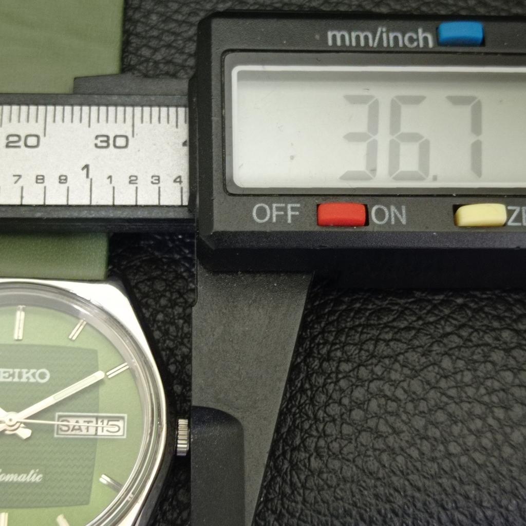 AUTOMATIC 6309A VINTAGE SEIKO JAPAN MENS GREEN COLOR DIAL WATCH A701559-5 R206b-a701559