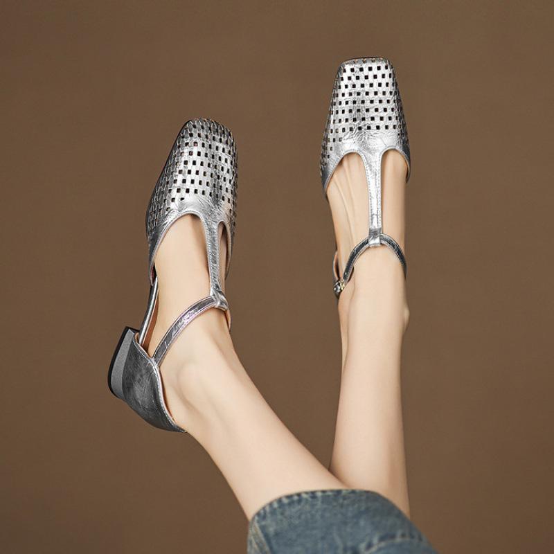 Summer women's hollow sandals casual solid color bag heel size women's shoes buckle new square head flat bottom sandals women