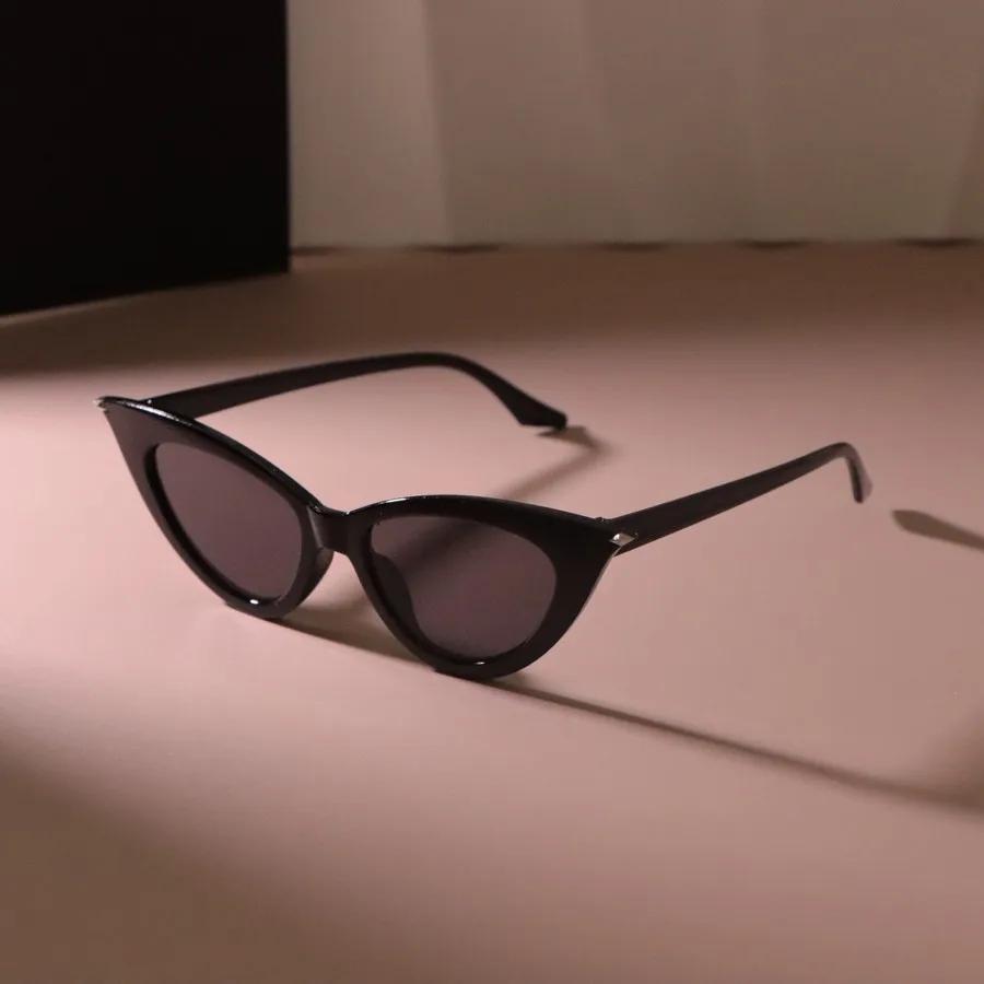 Fashion Small Frame Sunglasses Women Men Retro Cat Eye Designer Sun Glasses Male Female Brand Vintage Travel