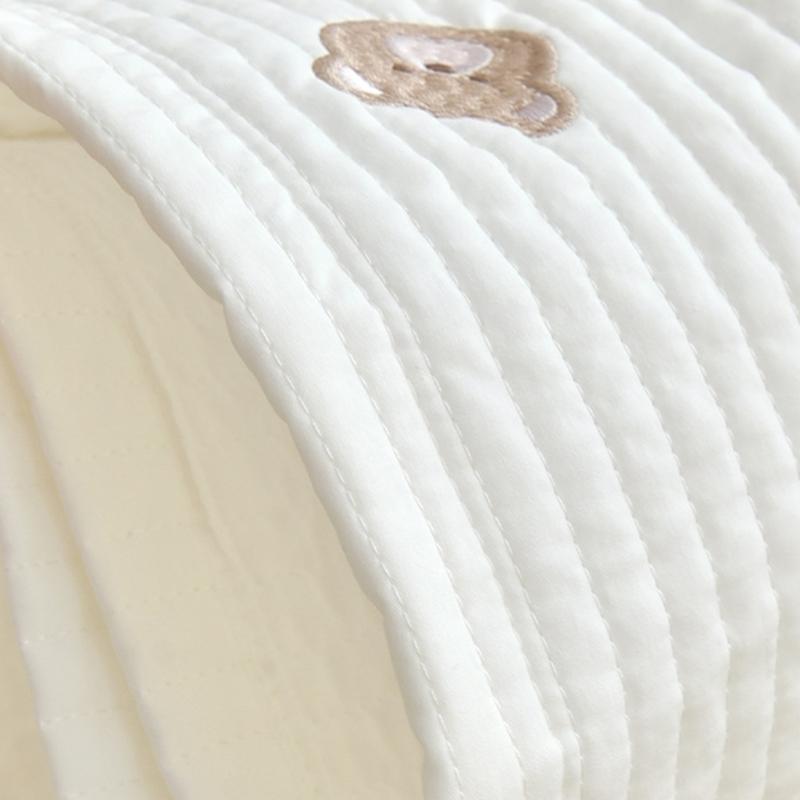 Baby Cot Hanging Storage Bag Bedside Hanging Storage Pocket Cotton Bag for Organizing Diapers & Toy Beside this crib