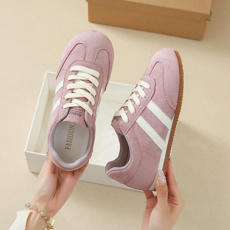 Ins inner height increase Forrest Gump shoes women's 2025 autumn explosion casual small thick sole showing feet small yellow German training shoes