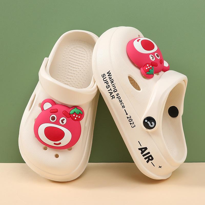 Comfortable Chic And Kids Summer Footwear With Breathable Holes And Nonslip Sole Design