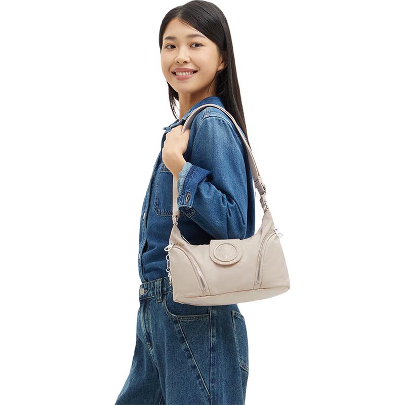 

Kipling SERA M Practical Shoulder Bag