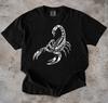 Maglietta Vintage Scorpione, T-shirt Grafica Scorpione di Vetro, T-shirt Stile Tatuaggio Y2K, Streetwear Alternativo Gotico, Maglietta Regalo Comfort Colors
