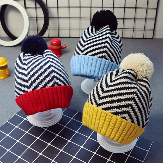 2Pcs/Set Kids Autumn Winter Hat Scarf Set Plush Ball Decor Striped Print Brimless Hat Knitting Scarf Set