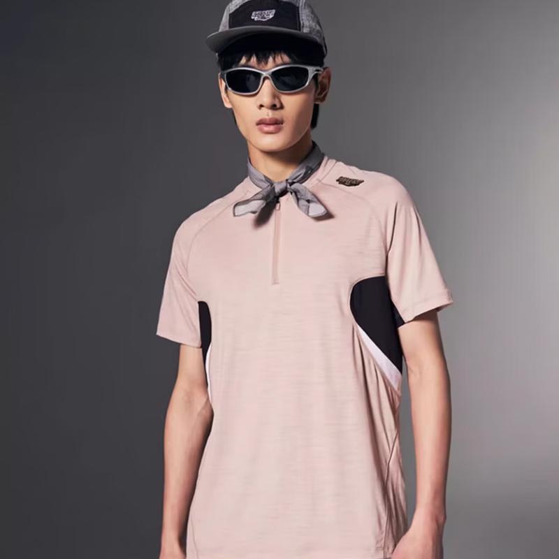 SAUCONY Men s Round Neck Short Sleeve T-Shirt M