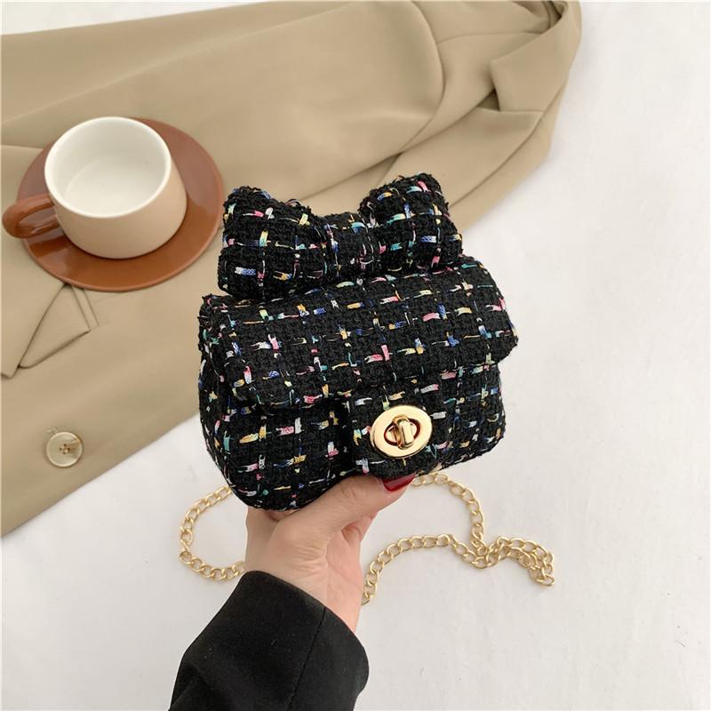 Stylish Casual Spring Knit Small Crossbody Bag With Elegant Chain Strap For Women
