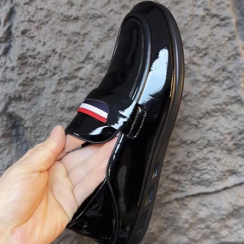 FashionFashion Casual Cow Leather Luxury Shoes for Men Spring Autumn New Designer Loafers Male Solid Color Soft Sole Driving Shoes Man