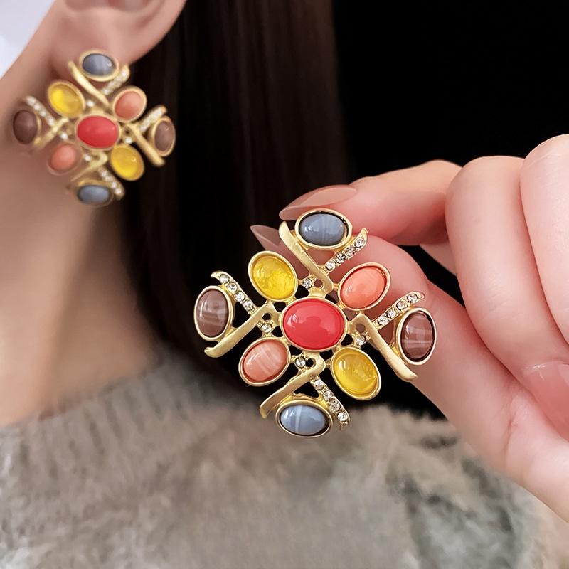 

Высококачественные серьги-гвоздики в стиле «Темперамент», роскошные серьги в стиле ретро для женщин