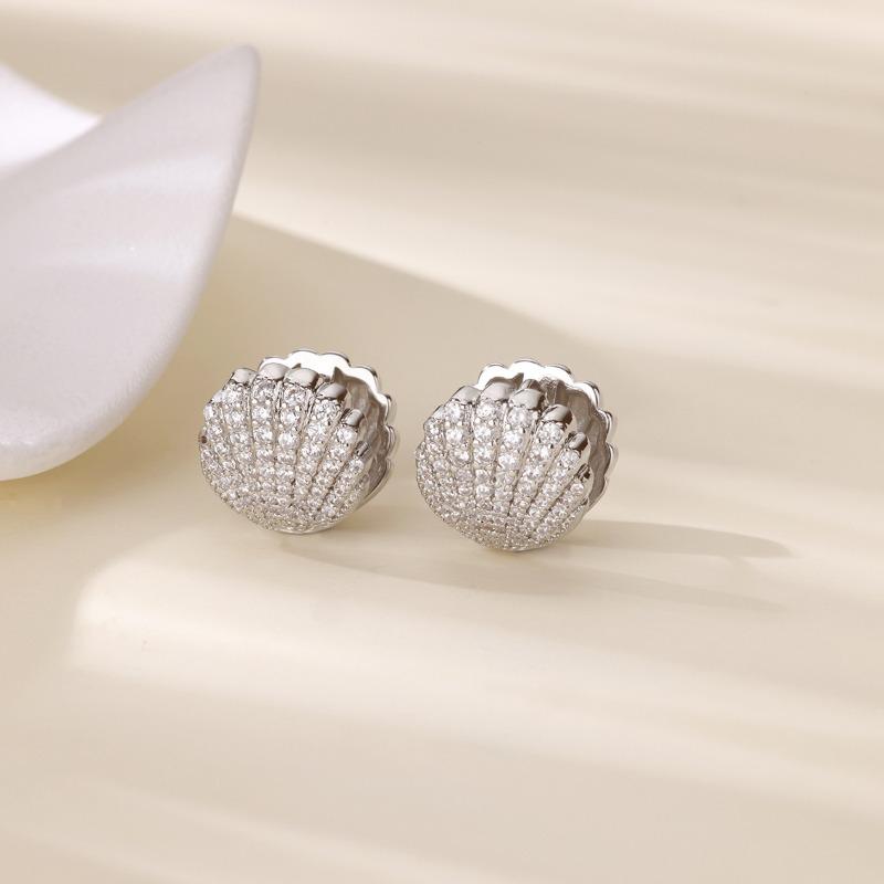 Aogu new fashion light luxury copper gold-plated zircon shell shape ear buckle women's niche premium earrings