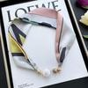 Lazy magnetic buckle silk scarf women's spring and autumn thin neck protection magnetic buckle silk scarf long small collar versatile pearl necklace