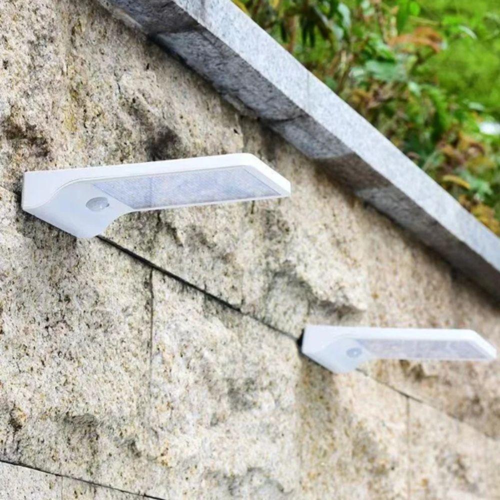 Solar Powered Waterproof Solar Wall Light 450LM 3.5W LED Solar Light PIR Sensor Aluminum Solar Street Light Garage Area