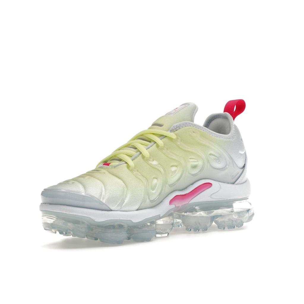 Nike Женские кроссовки Air VaporMax Plus Blue Tint Lemon Twist Light-Lemon-Twist Metallic-Silver Fireberry FQ8882-423