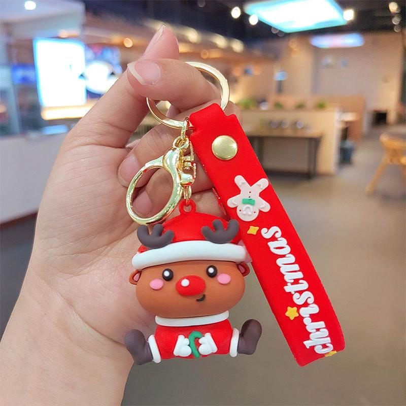 Adorable Cartoon Silicone Keychain Trinket Cute Cat Wolf Keyring For Gifting