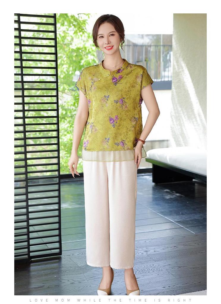 2026 New Chinese Style Summer Top for Middle-aged and Elderly Women - Stylish Small Shirt Set