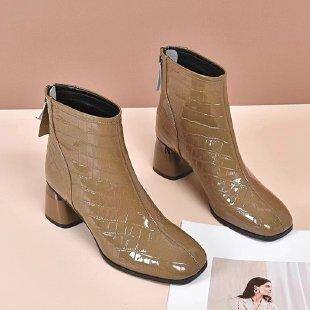 Chelsea boots patent leather women's shoes spring and autumn soft leather square head short boots women's thick heel medium heel Martin boots