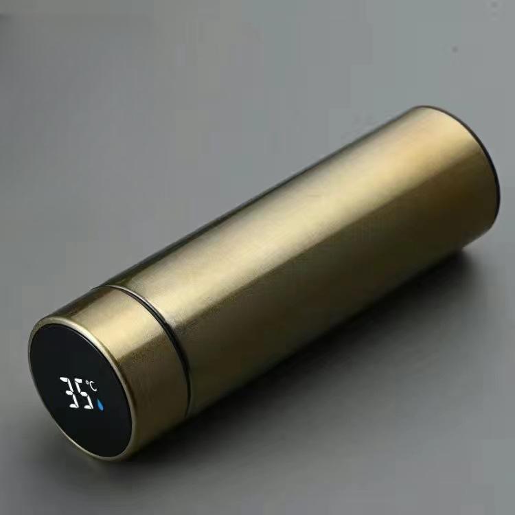 Smart isolasjon Vannflaske i rustfritt stål Lekksikker dobbelvegg for å holde drikkevaren varm og kald flytende krystall temperaturdisplay