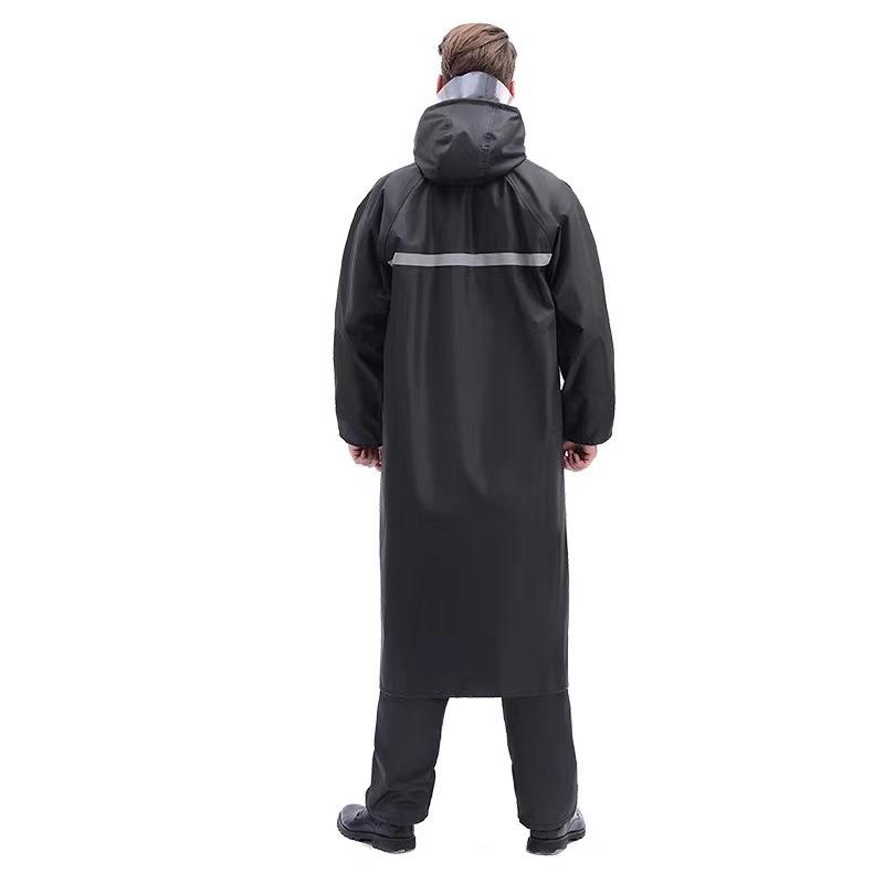 Men's Full-Body Heavy-Duty Waterproof Jumpsuit with Extended Coverage for Outdoor Use